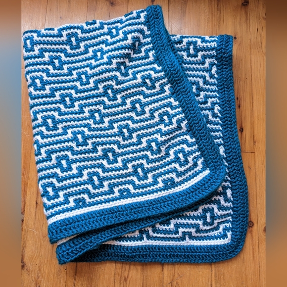 HANDMADE crochet baby afghan baby blanket - Picture 2 of 6